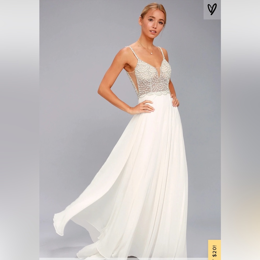 NWT Elegant White Beaded Gown / MAKE ME AN OFFER